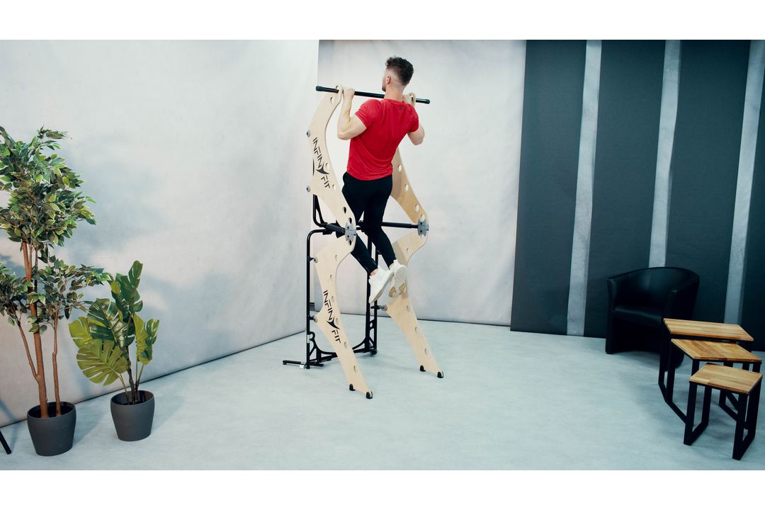 Tractions en pronation avec barre haute A-APP